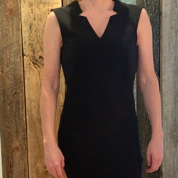 Château - Black Dress - Picture 1 of 3